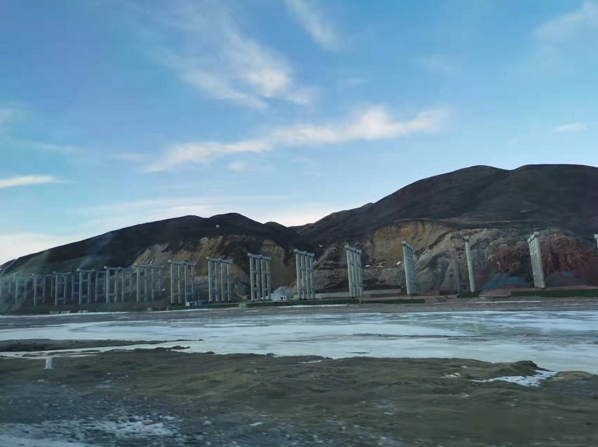 圖7 在建橋梁基本完好